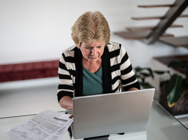 photo of woman making a report