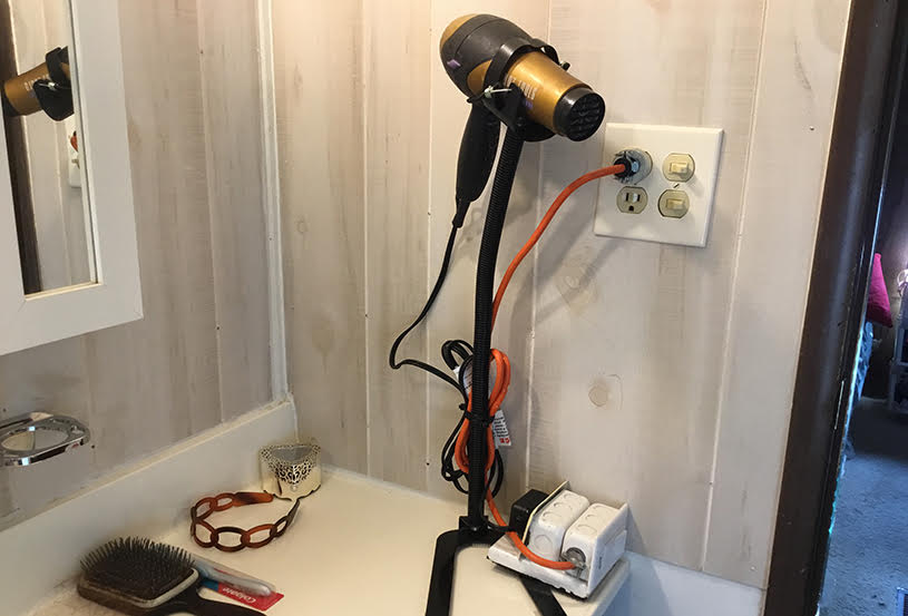 Photo of hair dryer stand